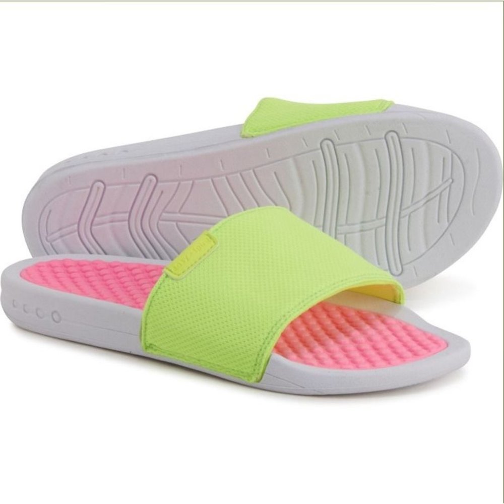 NWT Easy Spirit Women's Travel Comfy 2 Sandal Size 9M